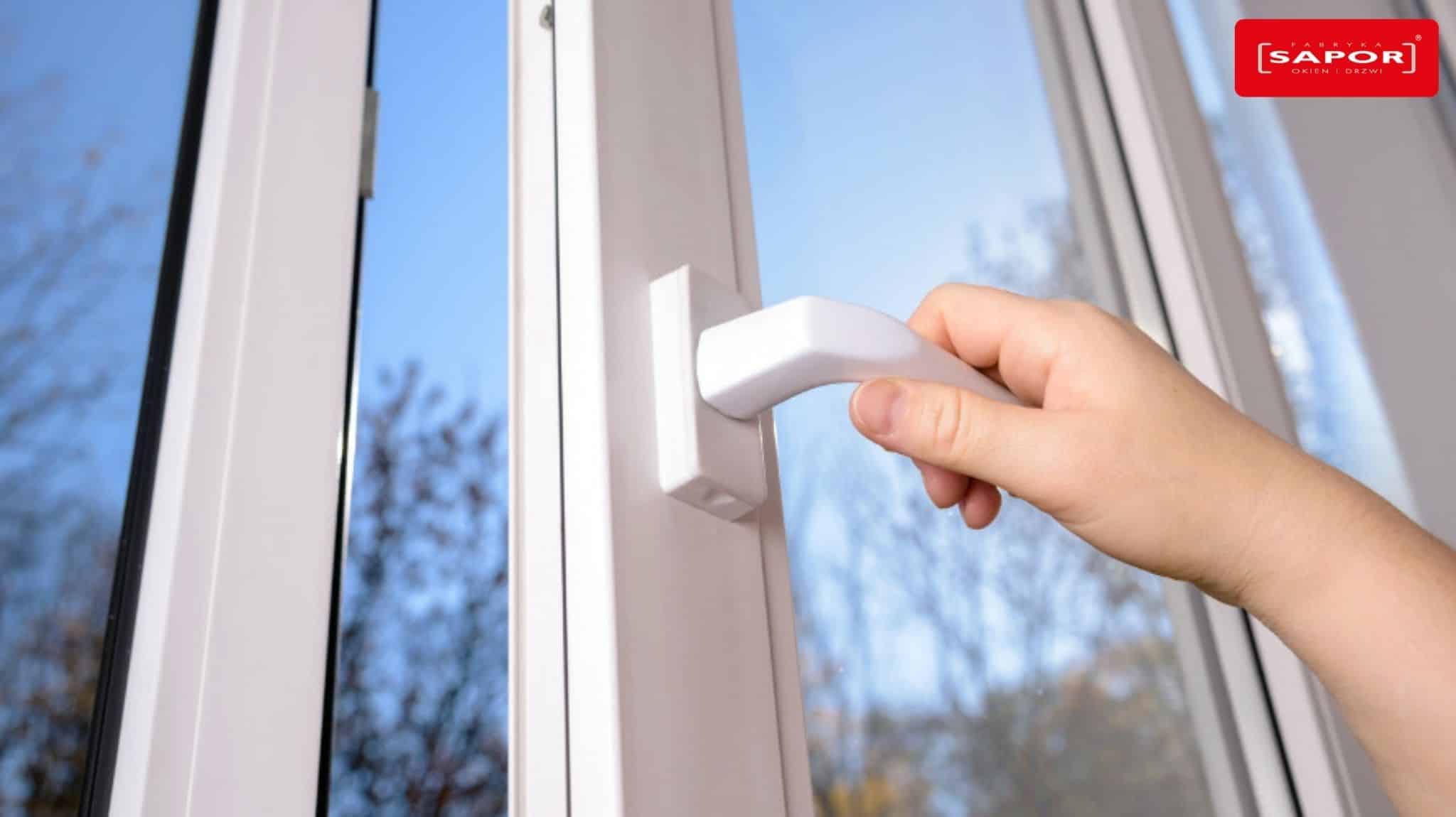Division of windows according to the method of opening